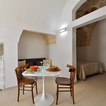 Dimore Storiche Maria - Housea Apartment